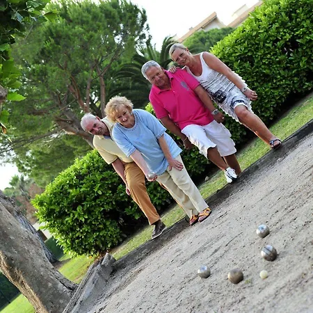 Appart hôtel Résidence Pierre&vacances Les Jardins Ombragés 3*